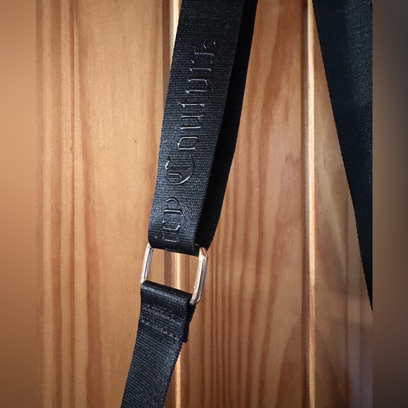 NEW JUICY COUTURE ⭐️⭐️⭐️“OBSESSION CAMERA CROSSBODY” - Picture 4 of 12